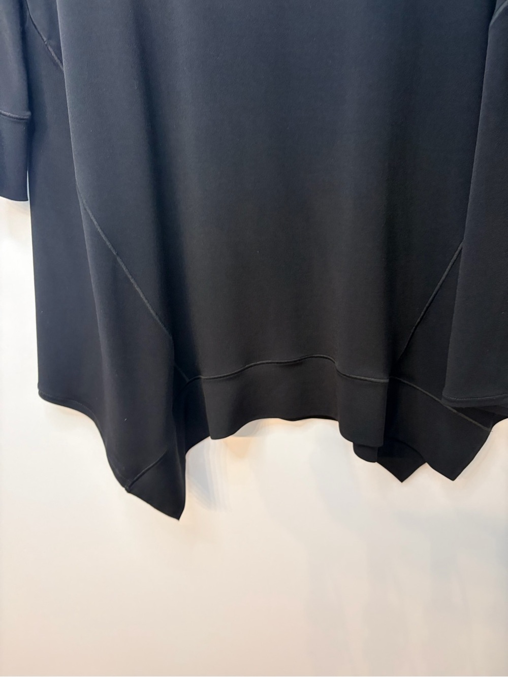 Eva Varro Women’s Black TYB Tunic with 3/4 Length Sleeves, Size XS - Picture 7 of 10